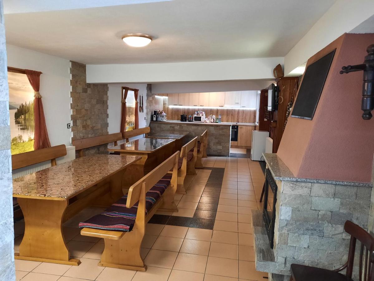 Къща Генчеви Hotel Szarnica Kültér fotó