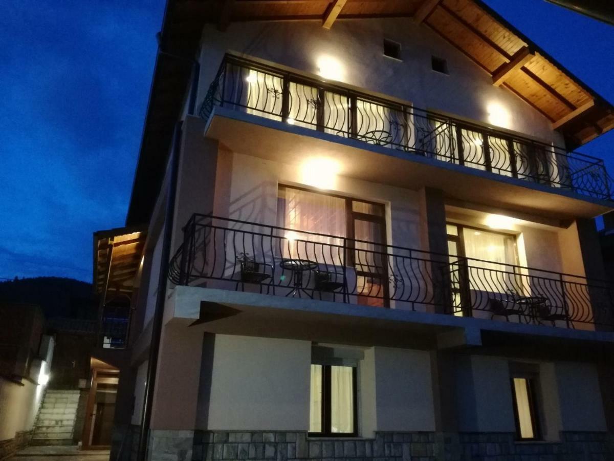 Къща Генчеви Hotel Szarnica Kültér fotó